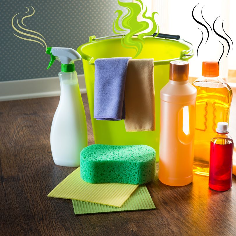 Fragranced cleaning products